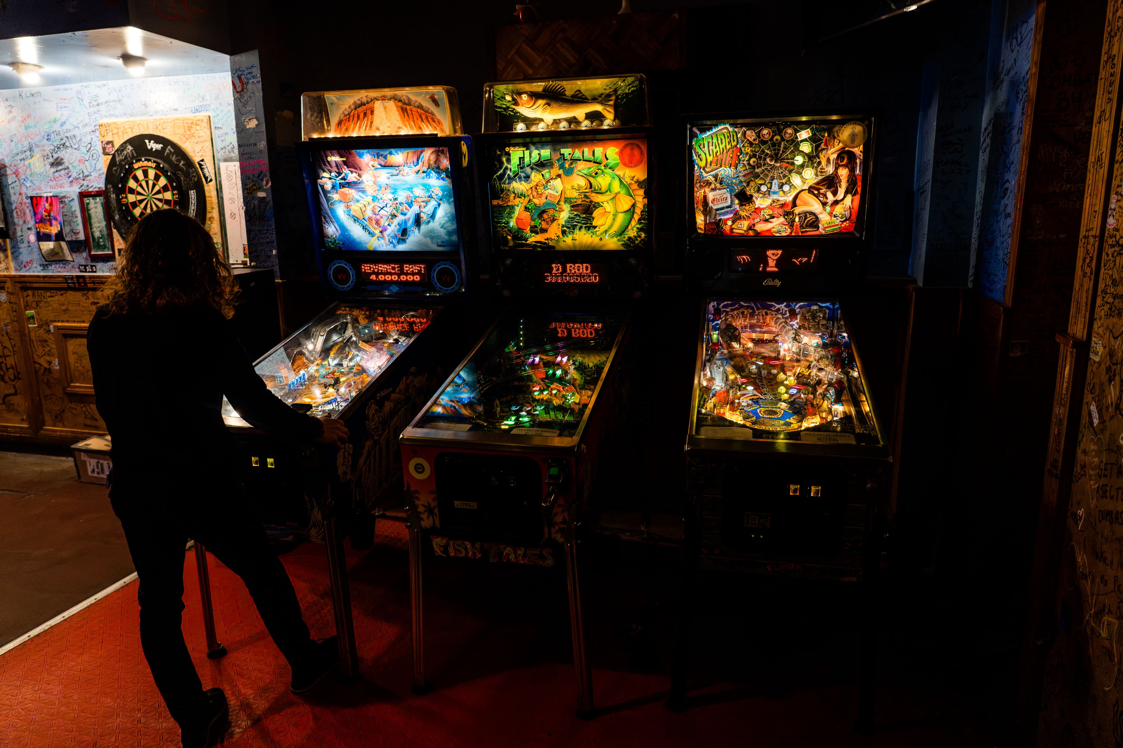 The Silhouette Lounge