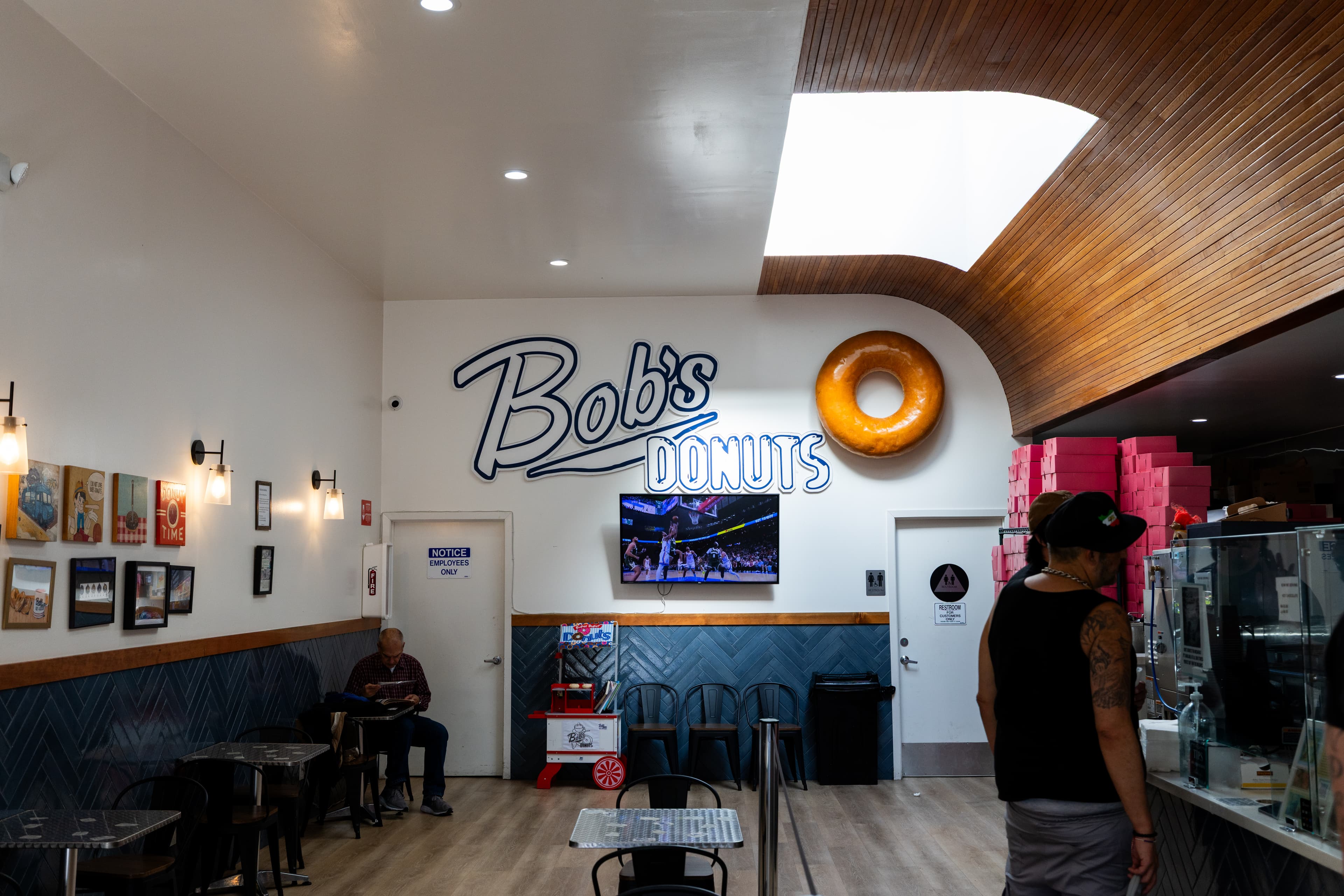 Bob's Donuts