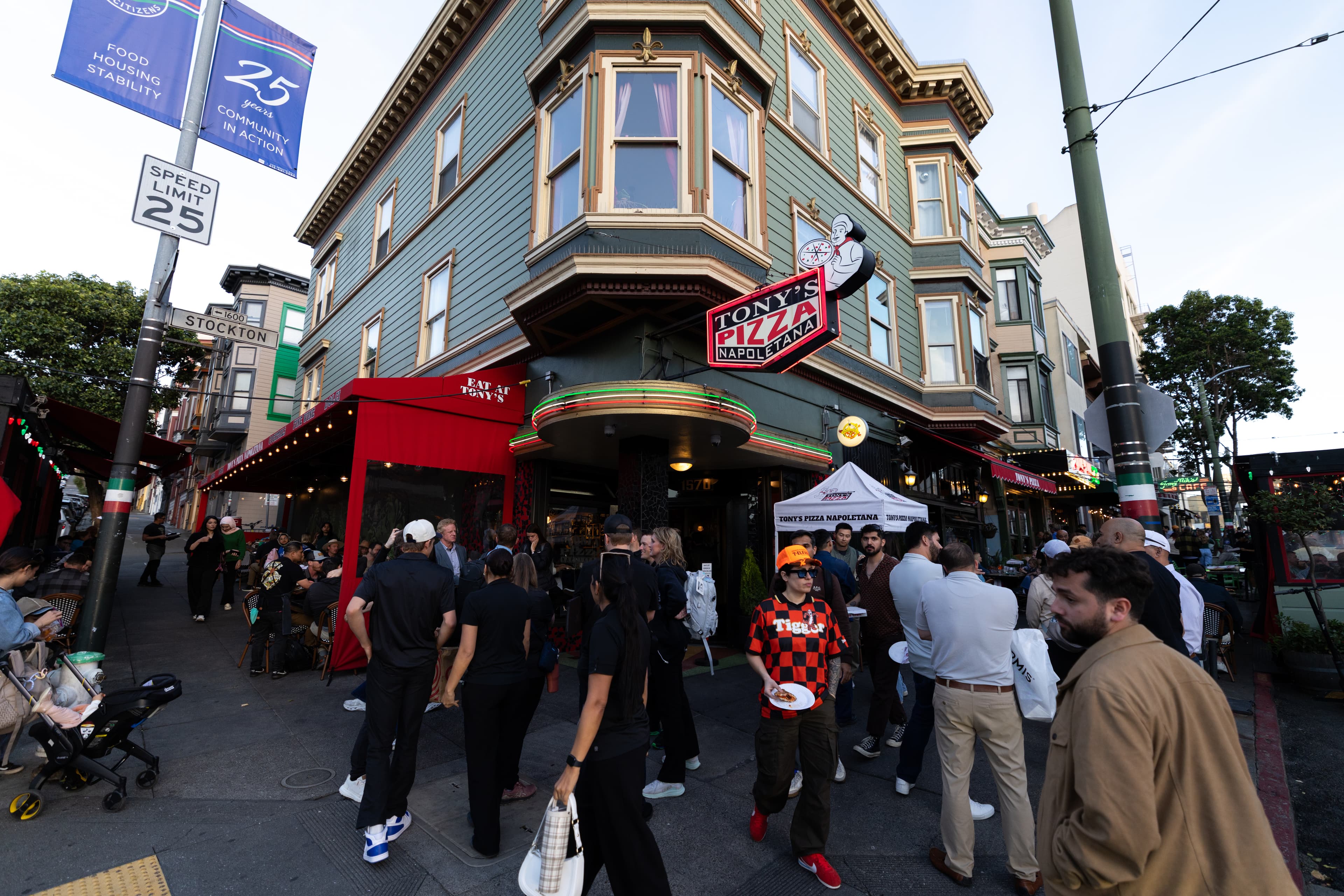 Tony's Pizza Napoletana