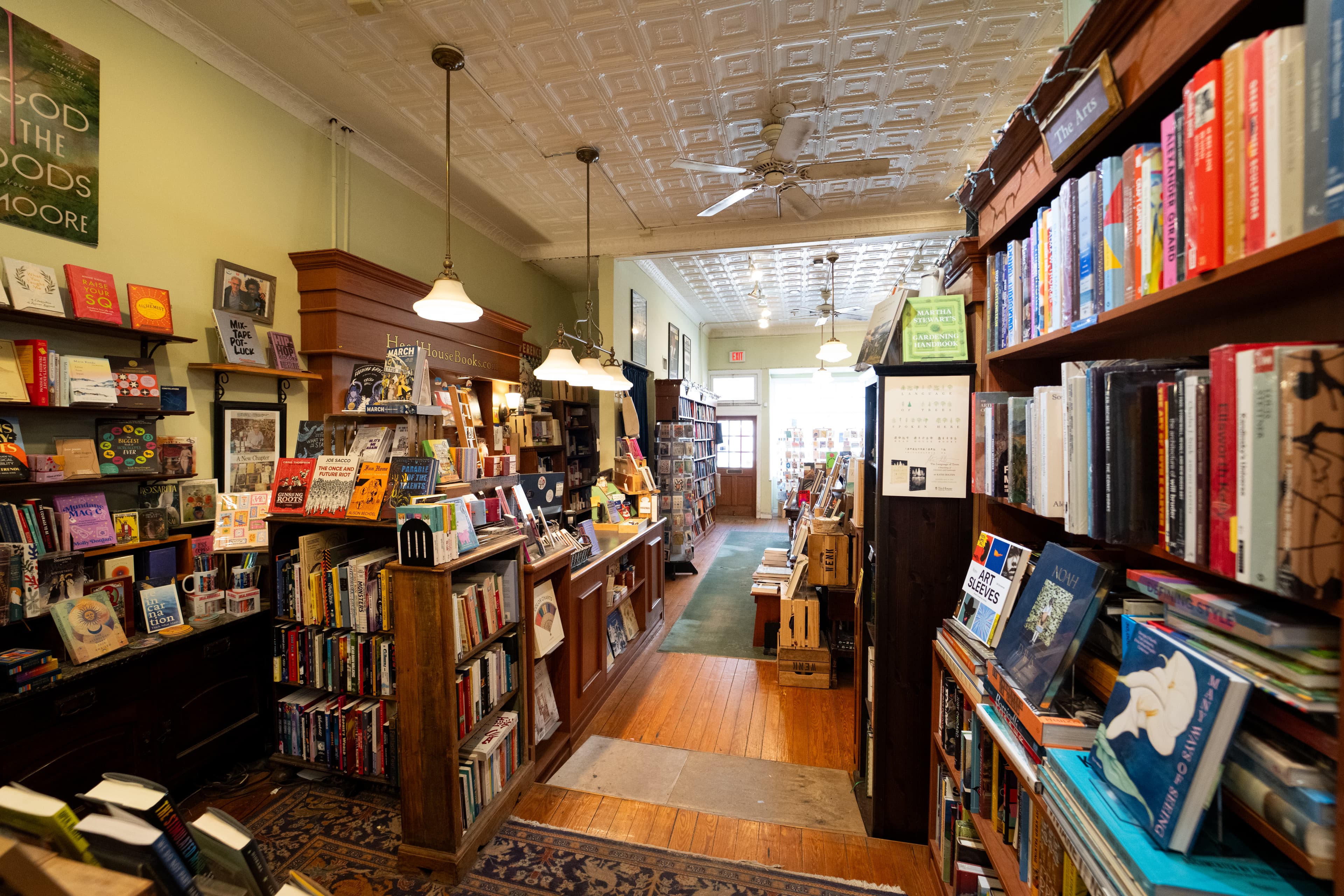 Head House Books 
