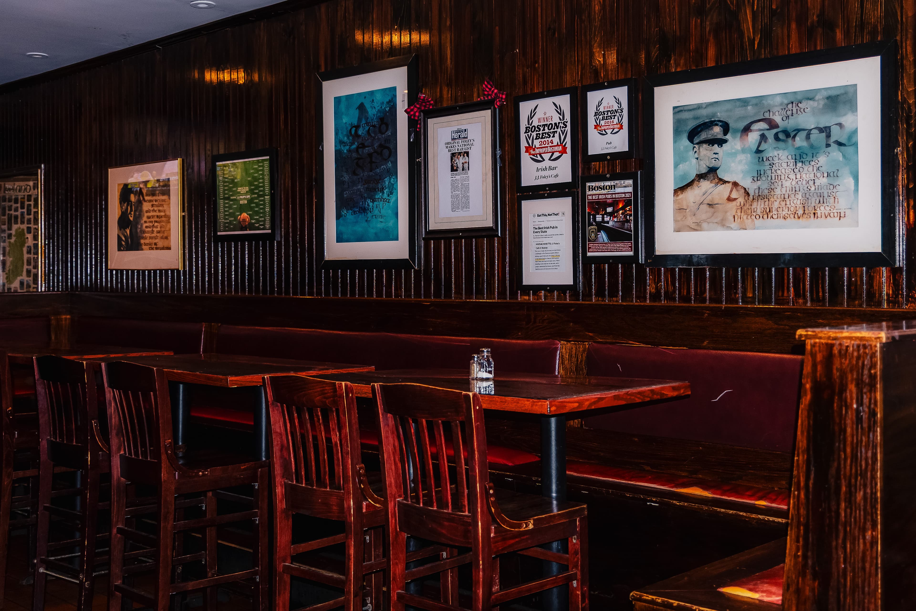 J.J. Foley's Café