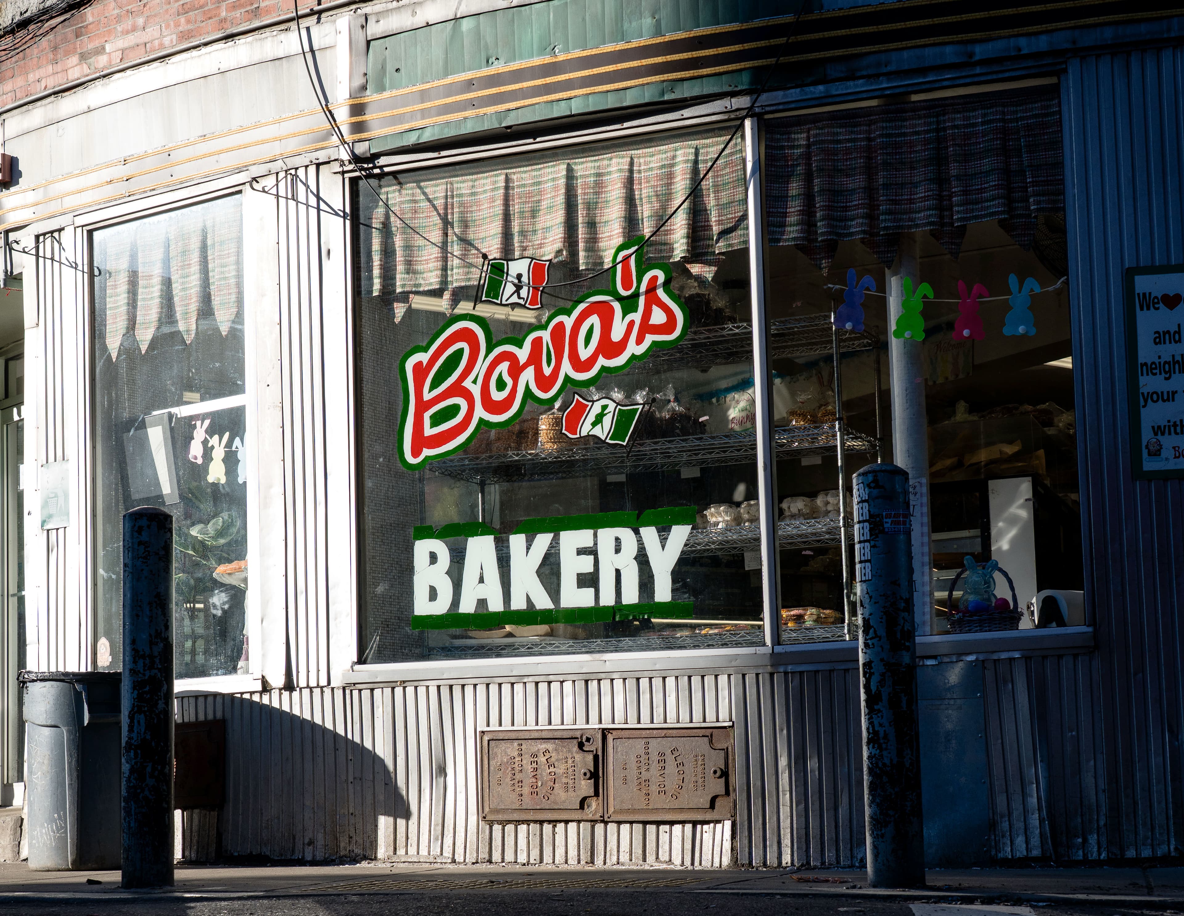 Bova’s Bakery