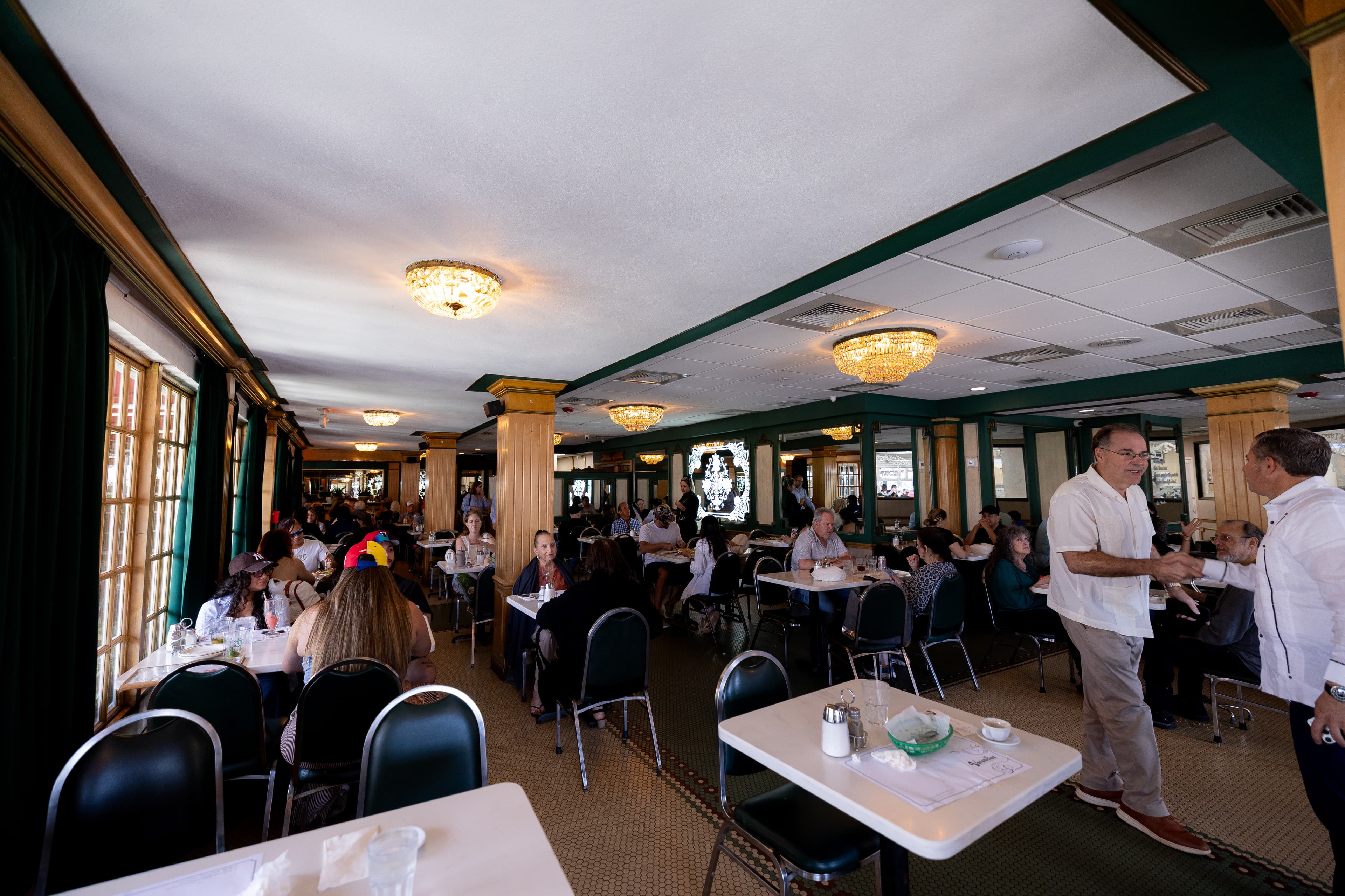 Versailles Restaurant