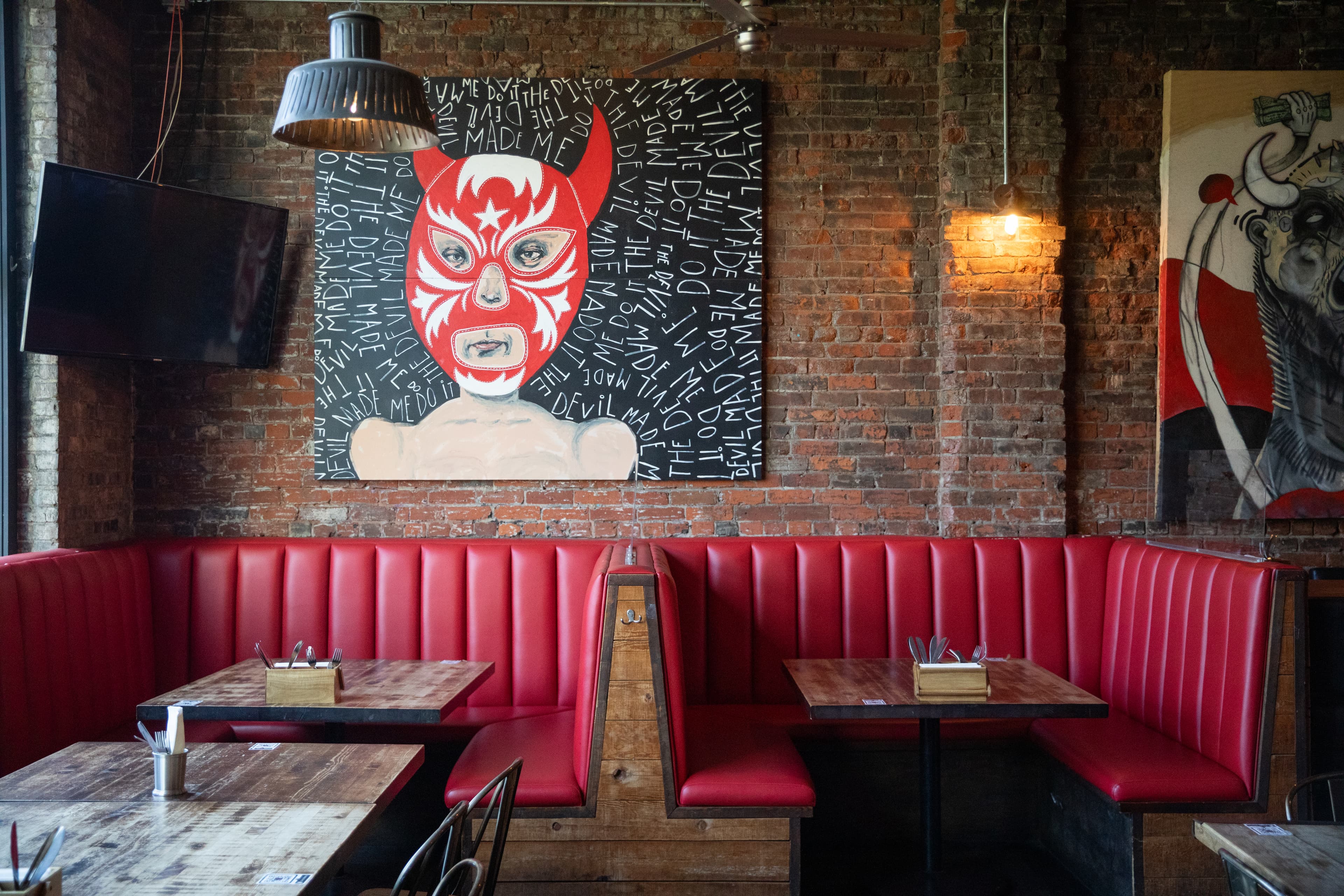 Devil's Elbow Ale & Smokehouse