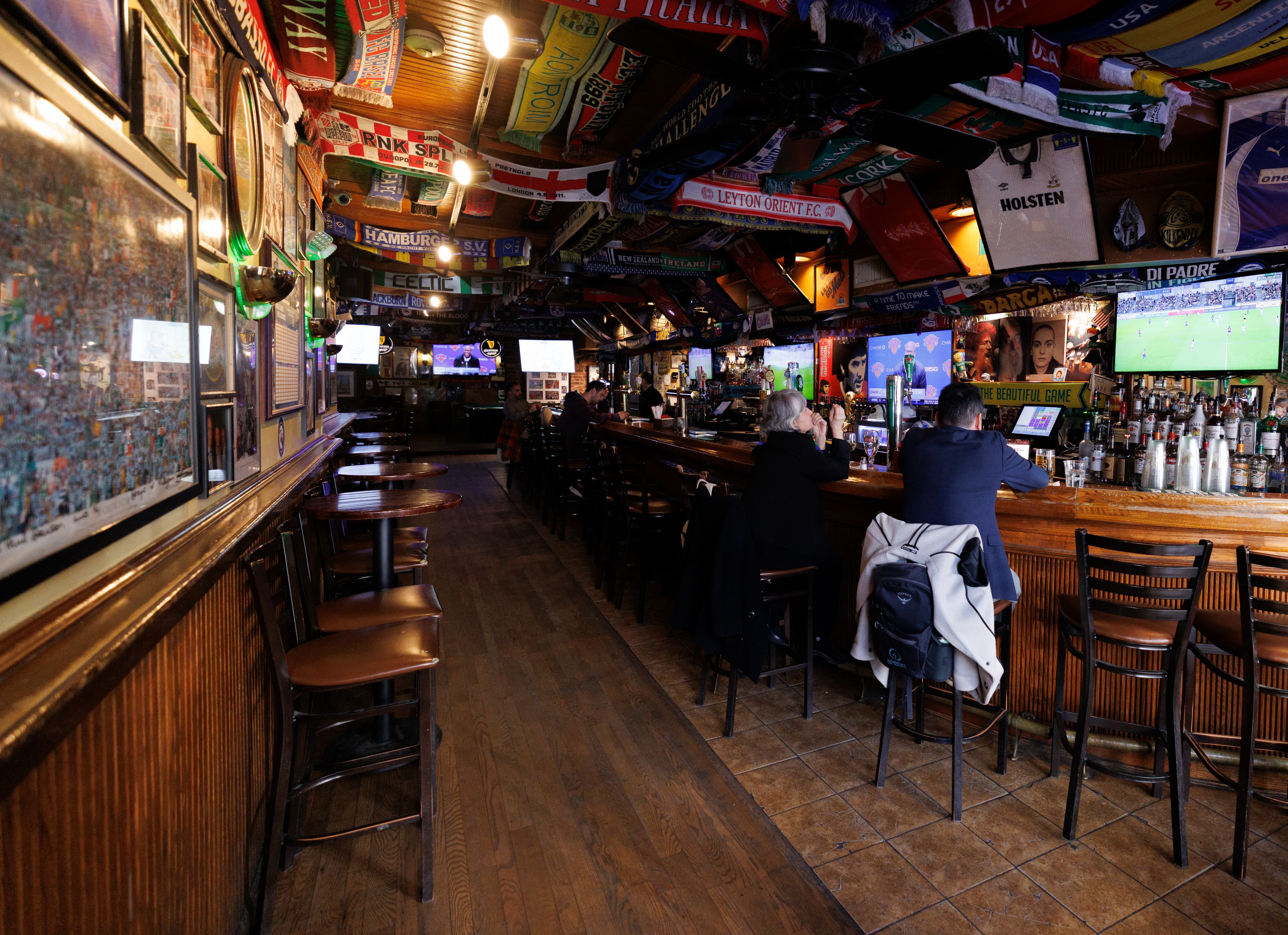 Mulligan's Pub