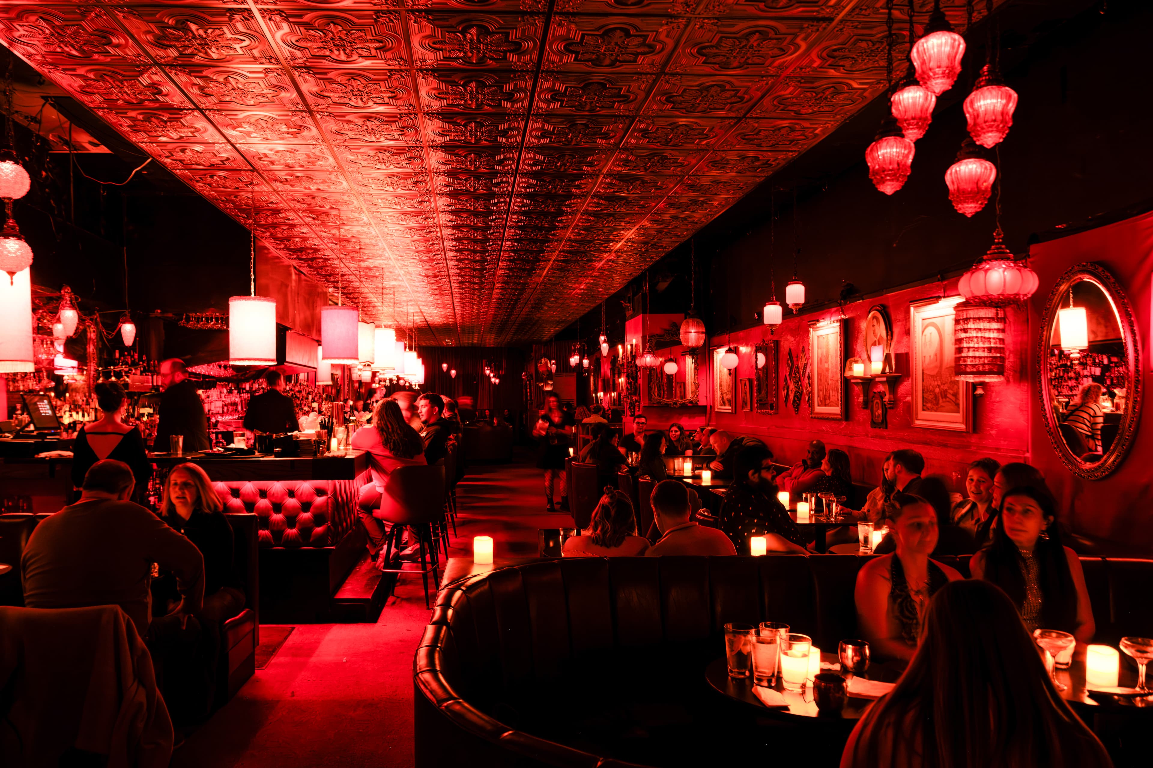 Green Lady Lounge