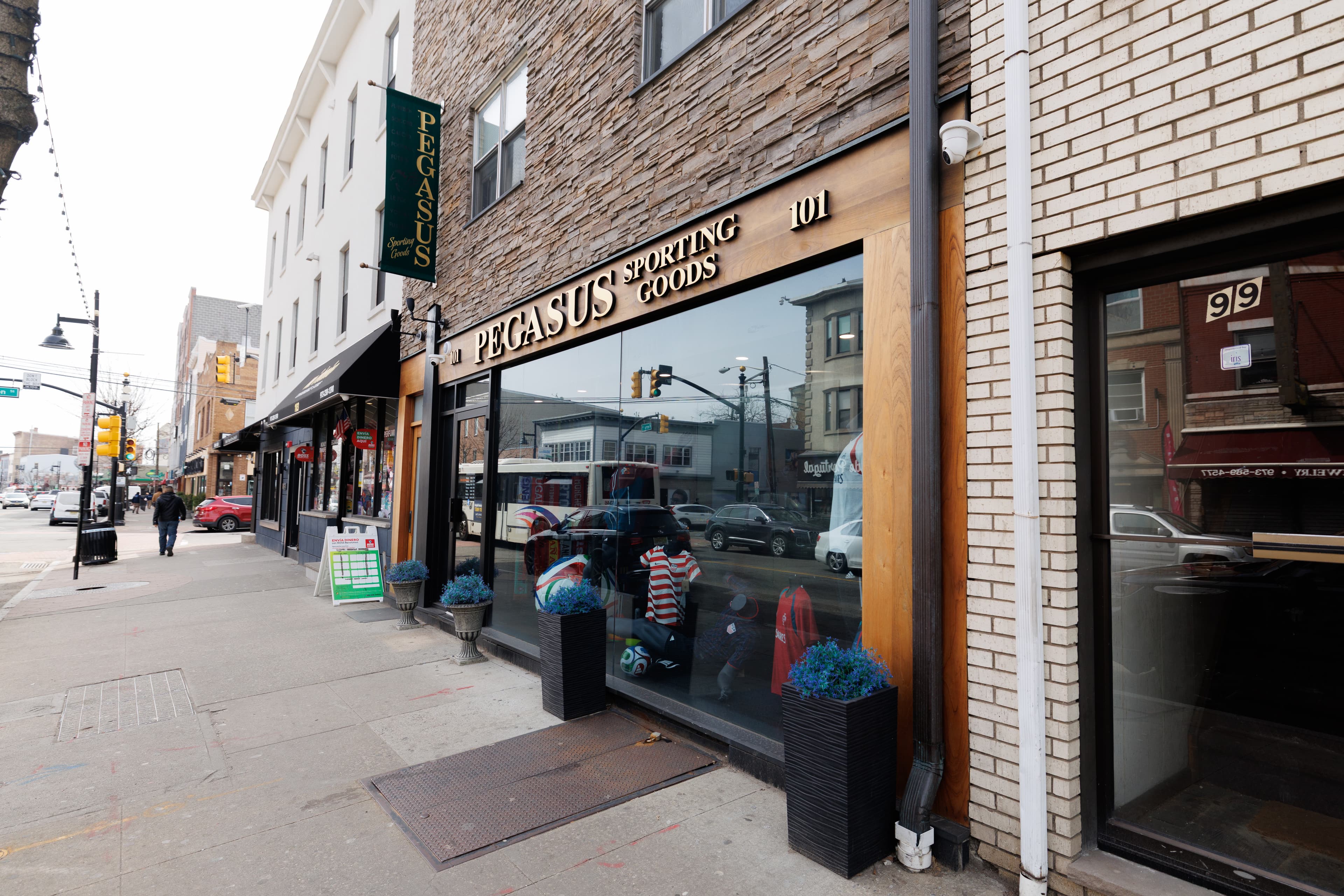 The Ironbound - Ferry Street