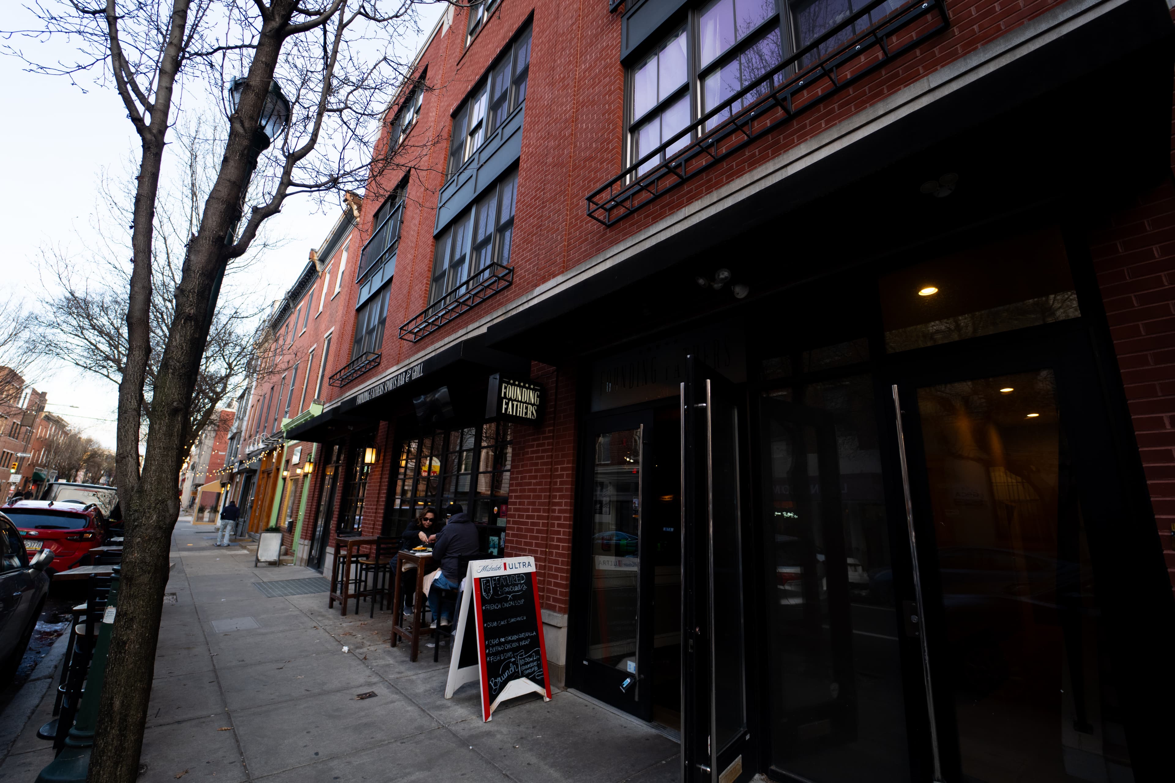 Founding Fathers Sports Bar